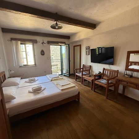 Skver Studio Apartments Herceg Novi Bagian luar foto