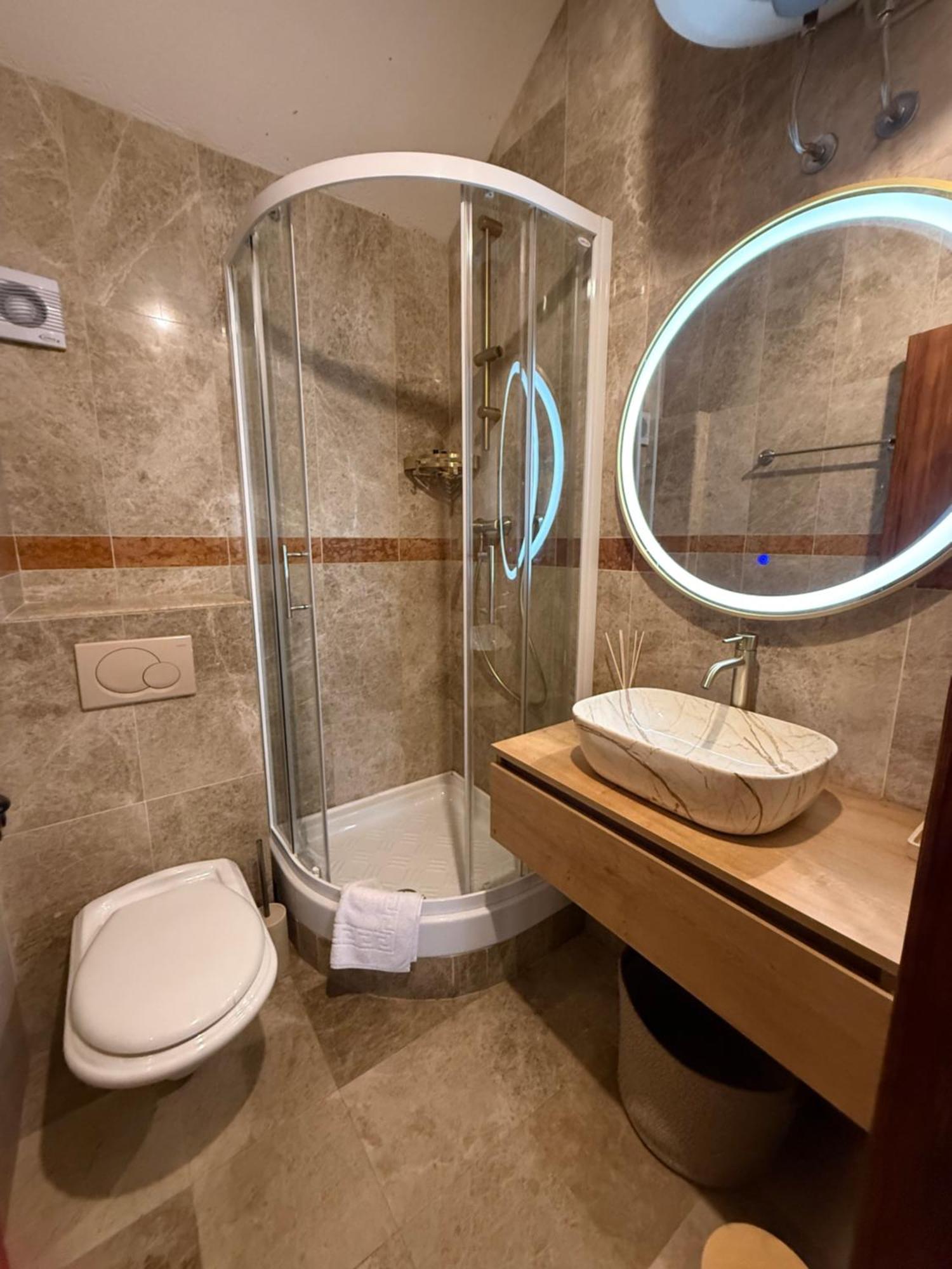 Skver Studio Apartments Herceg Novi Bagian luar foto