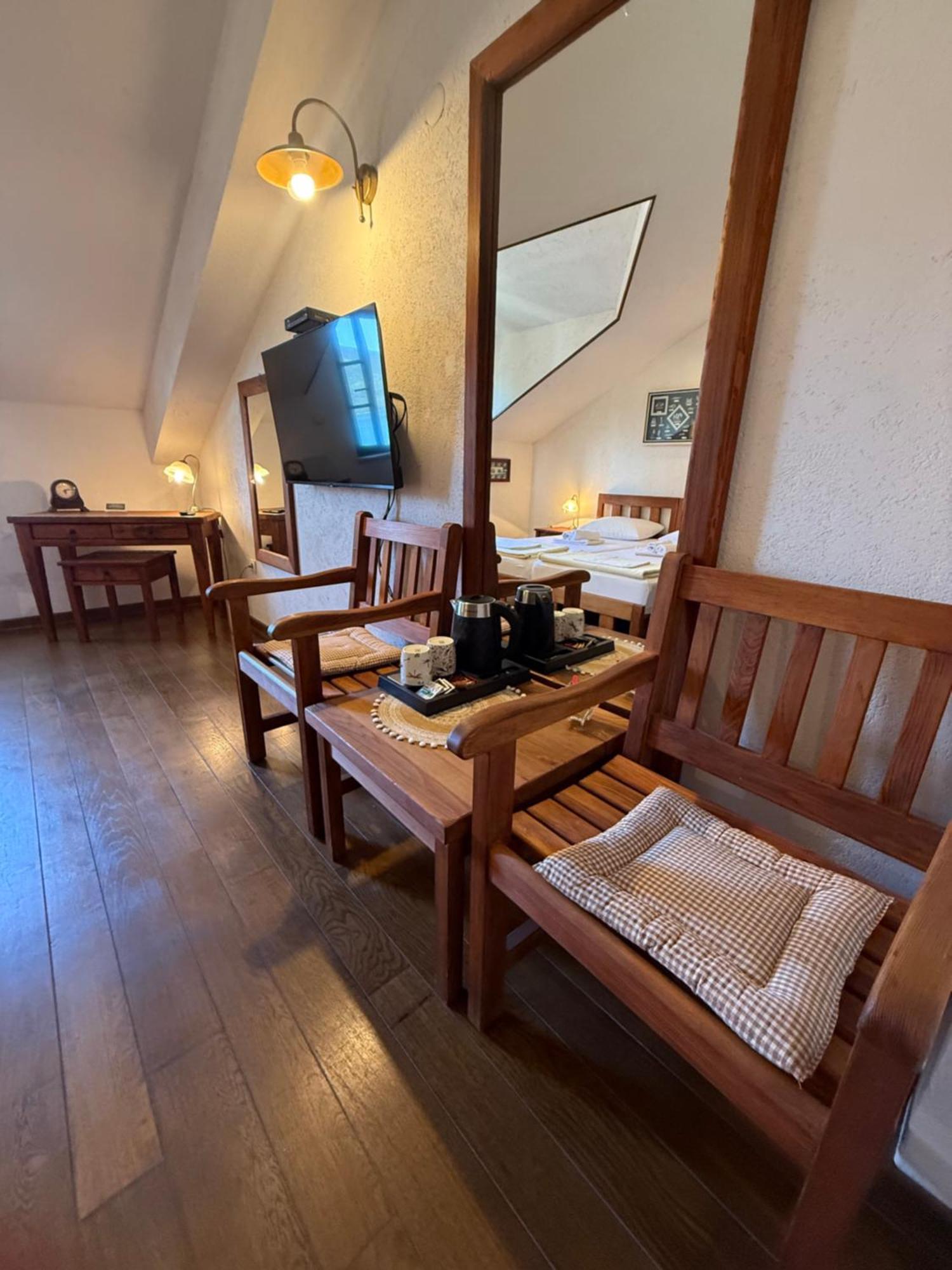 Skver Studio Apartments Herceg Novi Bagian luar foto